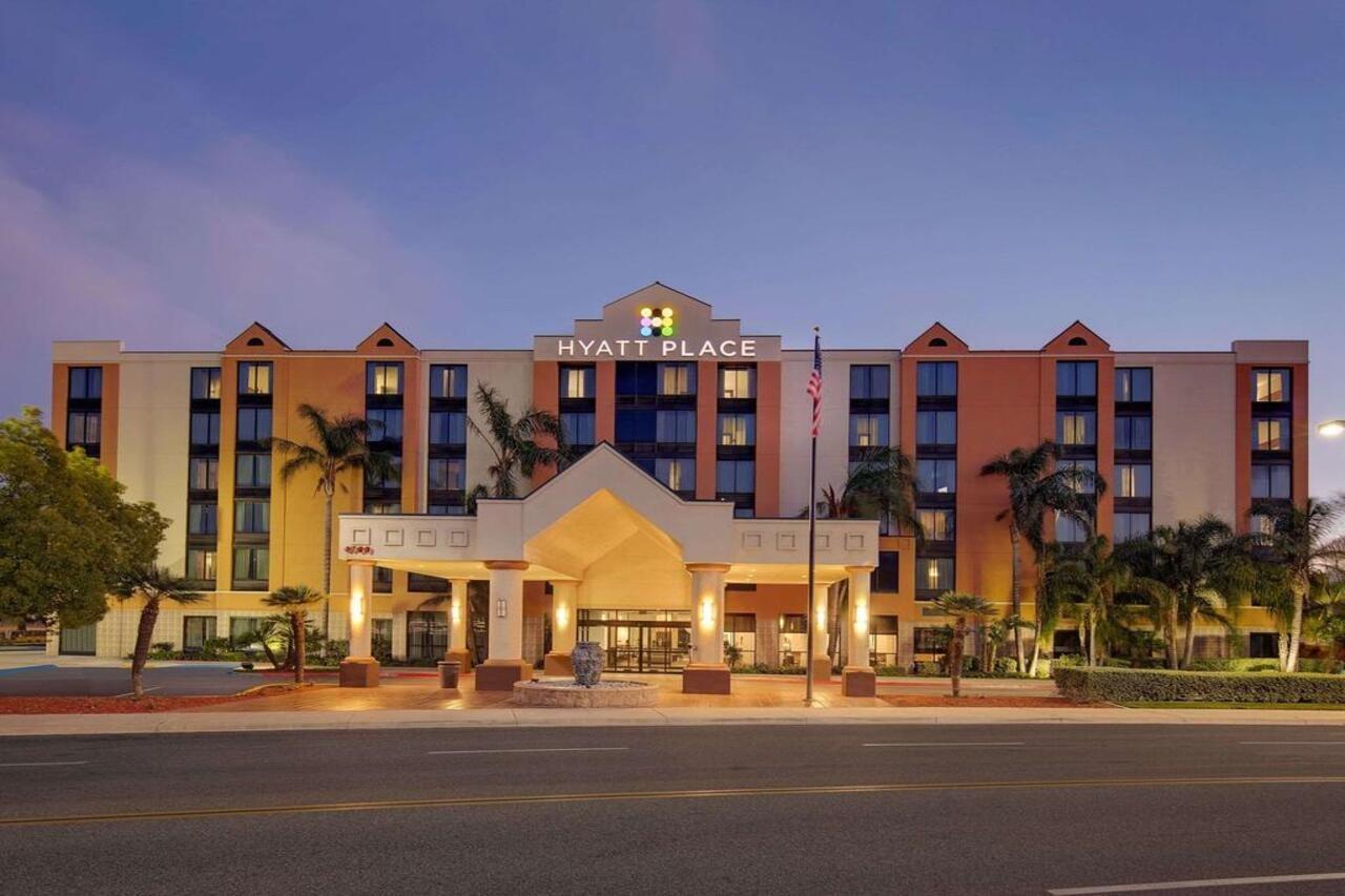Hyatt Place Ontario/Rancho Cucamonga Exteriér fotografie