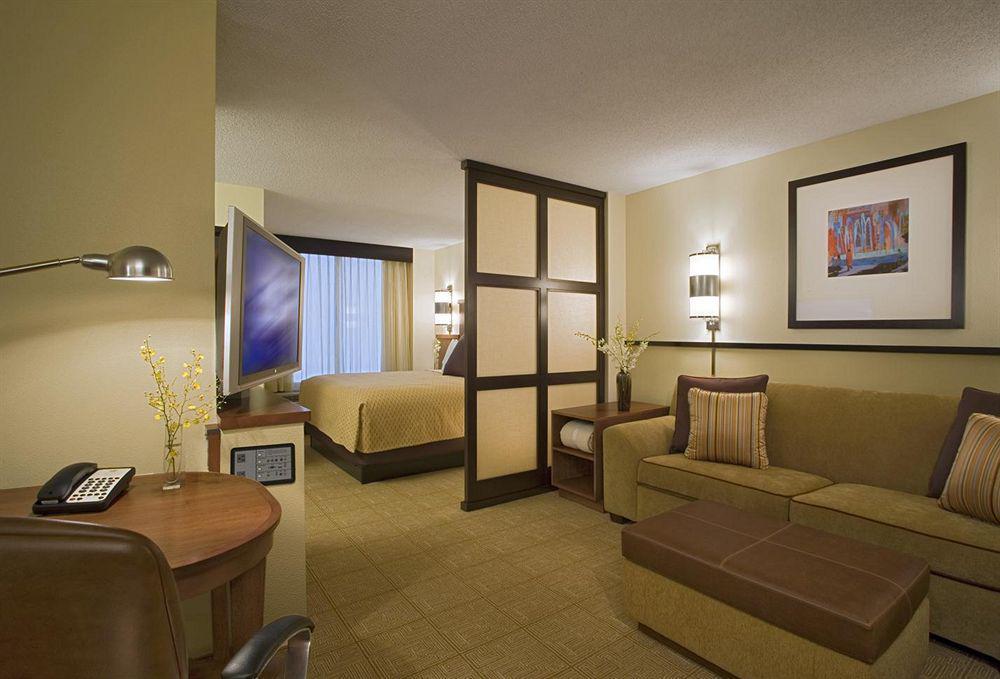 Hyatt Place Ontario/Rancho Cucamonga Pokoj fotografie
